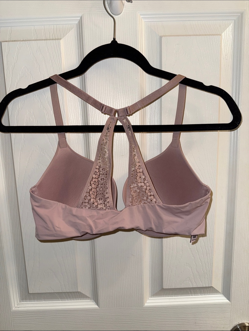 Victoria’s Secret Bra - Picture 3 of 4
